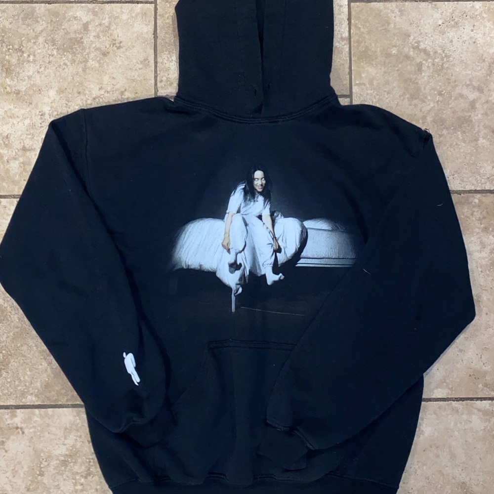 Billie Ellish sweatshirt